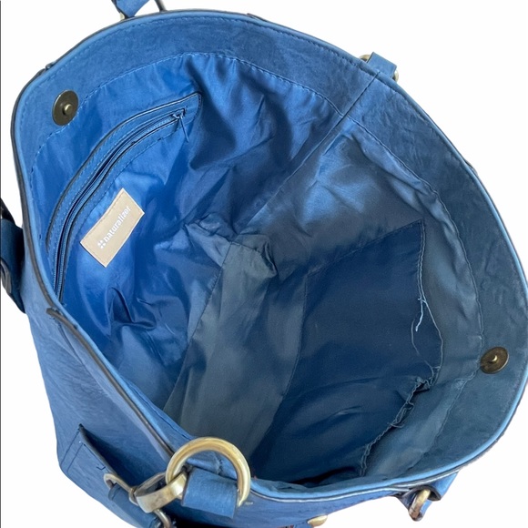🌸Like New Naturalizer Shoulder Bag! - Picture 8 of 11